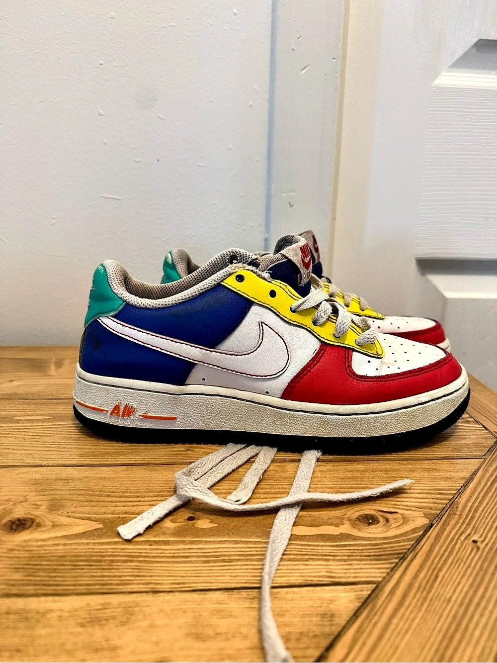Nike Air Force 1 Low 'Sunburst' Color Block Sneakers